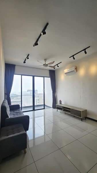 Servis Apartment untuk Disewa di Luminari - Darren Cham - Living Room - PropertyGuru.com.my