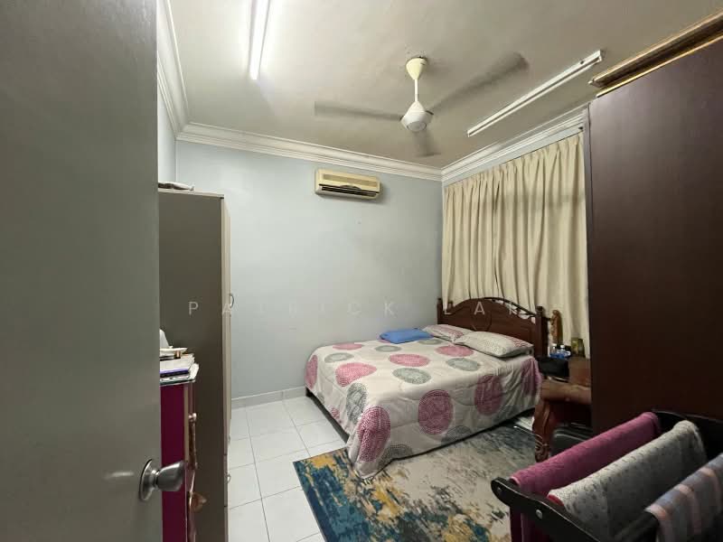 2-storey Terraced House for Sale in Skudai (Johor) - Patrick Lai - Bedroom - PropertyGuru.com.my