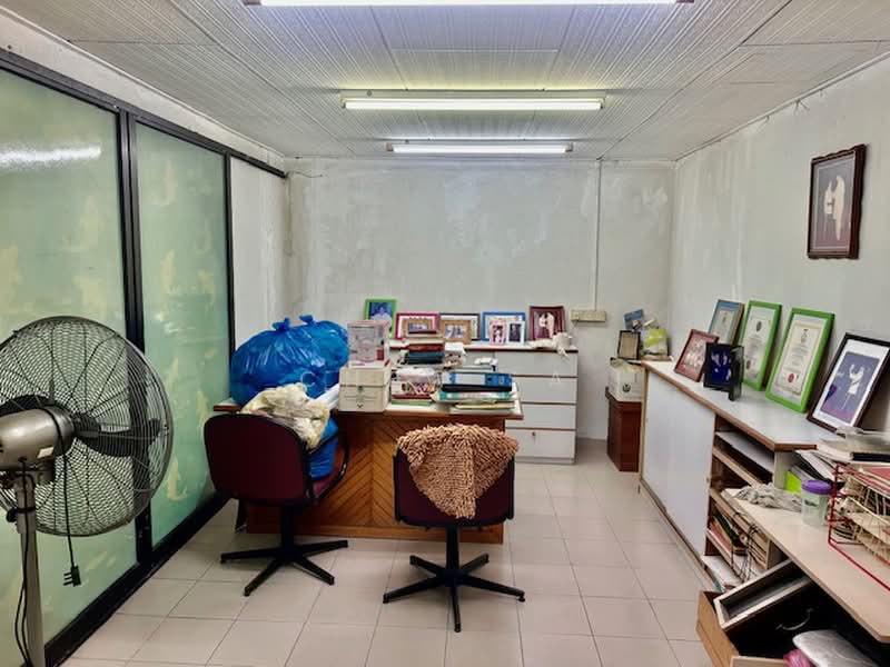 Semi-Detached House for Sale in Island Glades (Jelutong) - Chew SA - PropertyGuru.com.my