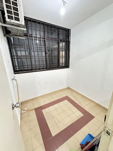 Pangsapuri untuk Dijual di Kipark Apartment - Carson . - Interior - PropertyGuru.com.my