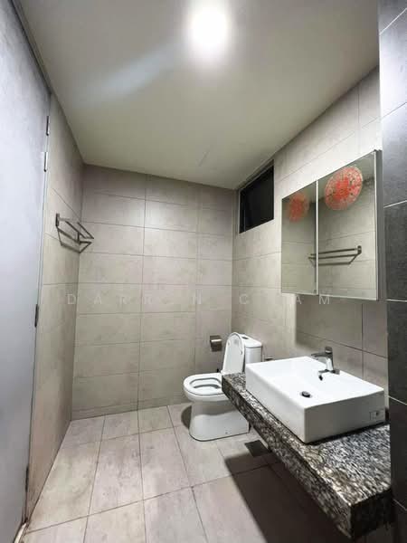 Servis Apartment untuk Disewa di Luminari - Darren Cham - Bathroom - PropertyGuru.com.my