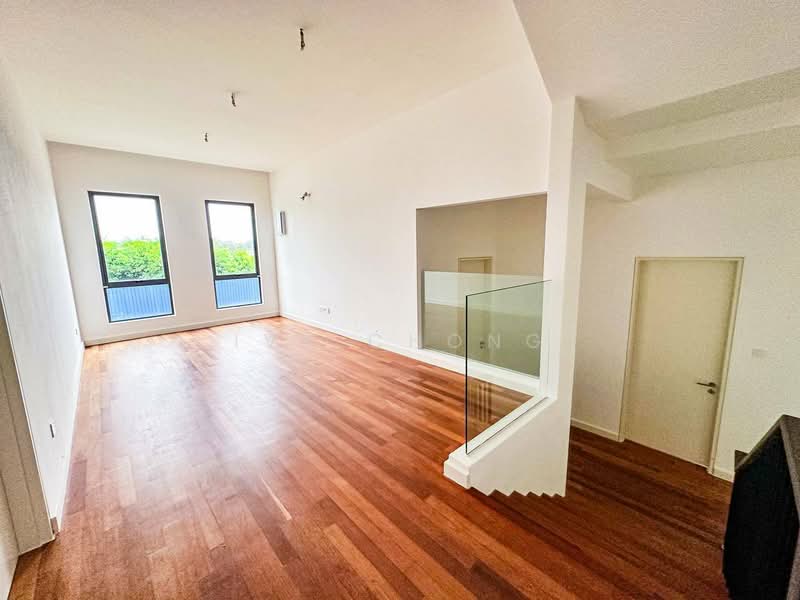 Semi-Detached House for Sale in Shah Alam (Selangor) - Ivy Chong - Living Room - PropertyGuru.com.my