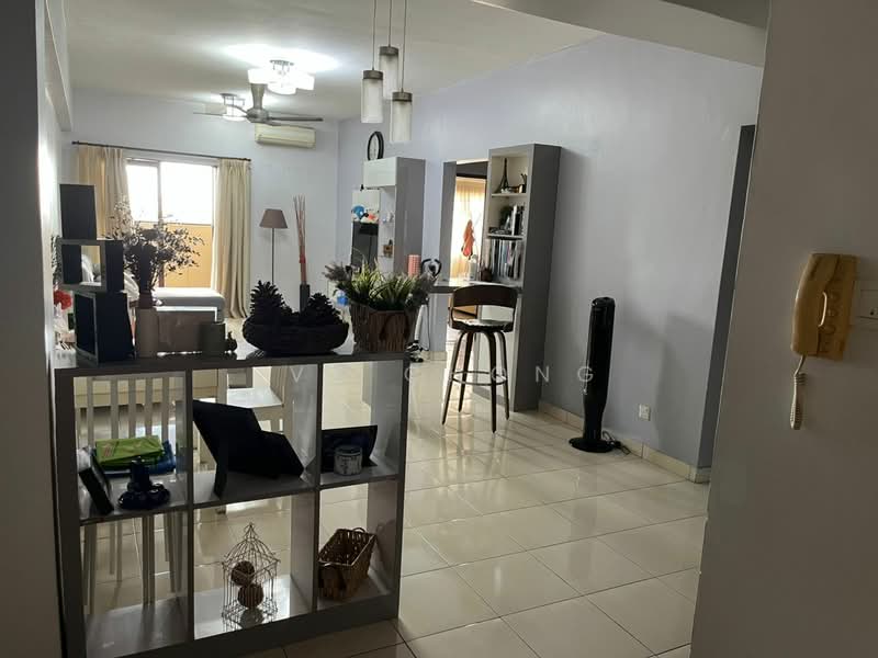 Kondominium untuk Dijual di Koi Legian - Ivy Chong - Living Room - PropertyGuru.com.my