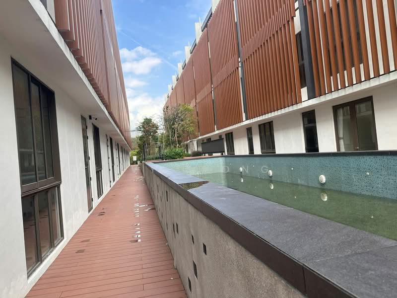 4.5-storey Terraced House for Sale in Kampung Sungai Kayu Ara (Petaling Jaya) - Ivy Chong - Exterior - PropertyGuru.com.my