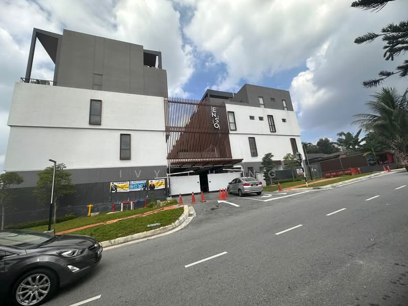 4.5-storey Terraced House for Sale in Kampung Sungai Kayu Ara (Petaling Jaya) - Ivy Chong - PropertyGuru.com.my