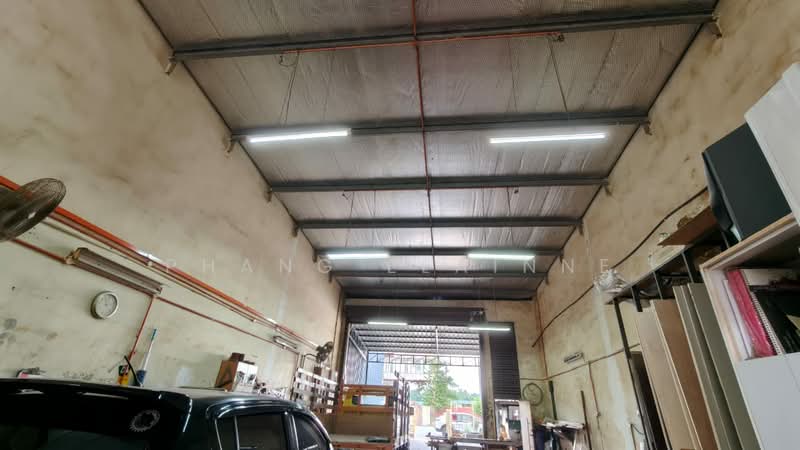 Terrace Factory for Sale in Kawasan Perindustrian Mount Austin (Tebrau) - Phang Elainne - Interior - PropertyGuru.com.my