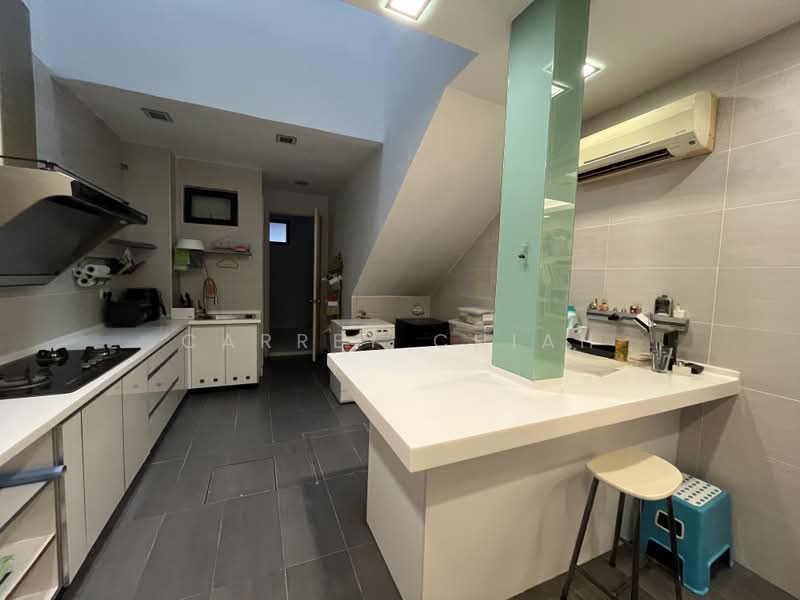Rumah Teres 2 Tingkat untuk Dijual di Lake Edge (Puchong) - Carrey Chiah - PropertyGuru.com.my