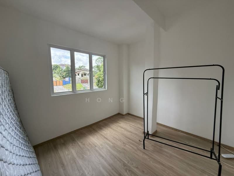 Semi-Detached House for Sale in Kampung Bahru (Johor Bahru) - Hong . - Bedroom - PropertyGuru.com.my