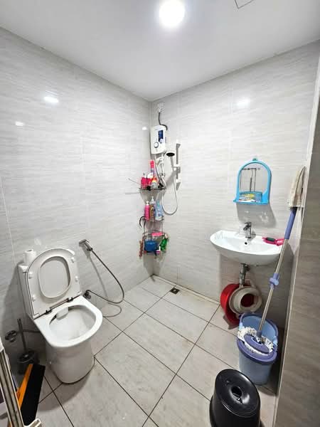 Rumah Teres 2 Tingkat untuk Dijual di Tampoi (Johor) - Karl Lim - Bathroom - PropertyGuru.com.my