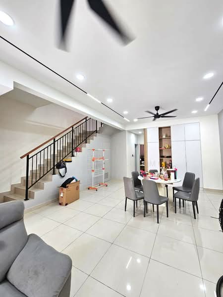 Rumah Teres 2 Tingkat untuk Dijual di Tampoi (Johor) - Karl Lim - Living Room - PropertyGuru.com.my