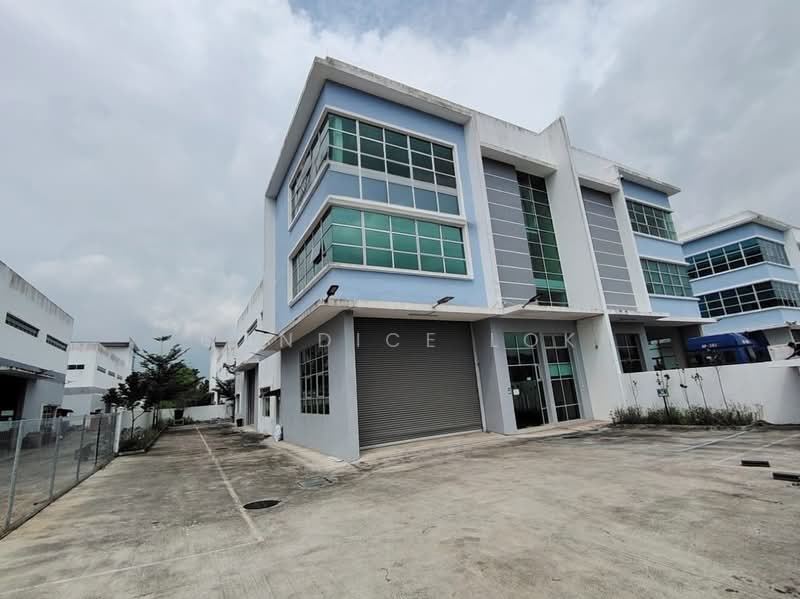Kilang untuk Disewa di Taman Pasir Putih (Pasir Gudang) - Candice Lok - Exterior - PropertyGuru.com.my
