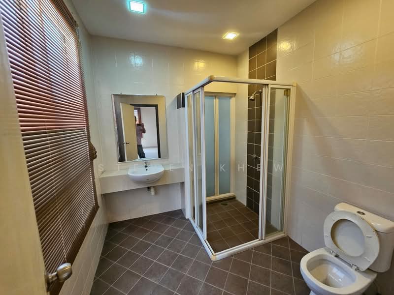 Rumah Berkembar untuk Dijual di Semenyih (Selangor) - Steven Khew - Bathroom - PropertyGuru.com.my