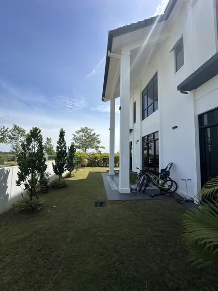Bungalow for Sale in Eco Grandeur (Puncak Alam) - Jess Tee - Exterior - PropertyGuru.com.my