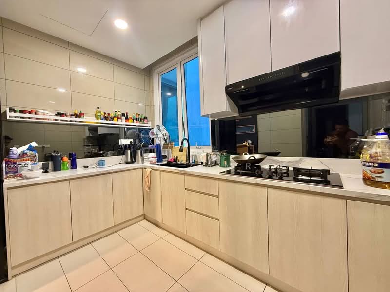 Servis Apartment untuk Dijual di Uptown Residences - Izzat Zamros - PropertyGuru.com.my