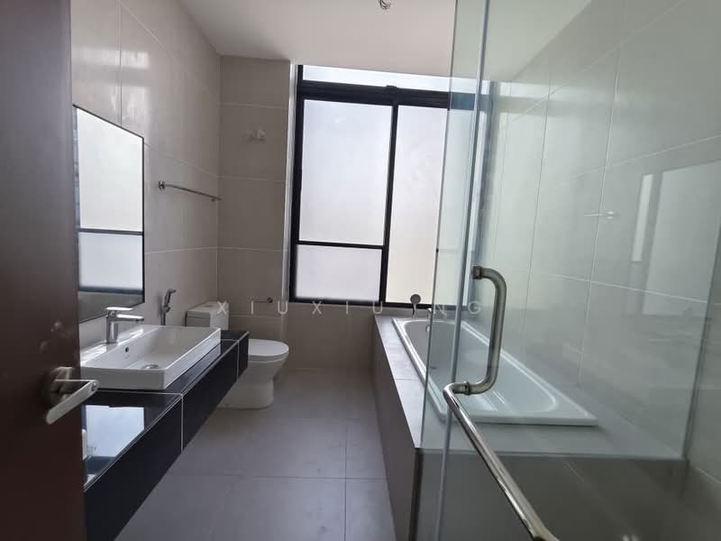 2-storey Terraced House for Sale in Puteri Harbour (Iskandar Puteri (Nusajaya)) - Xiuxiu Ng - Bathroom - PropertyGuru.com.my