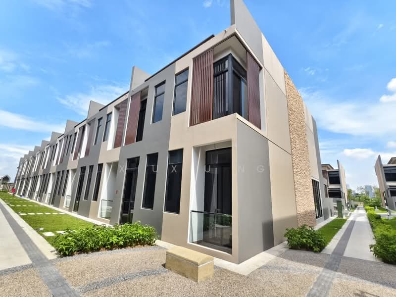 2-storey Terraced House for Sale in Puteri Harbour (Iskandar Puteri (Nusajaya)) - Xiuxiu Ng - Exterior - PropertyGuru.com.my