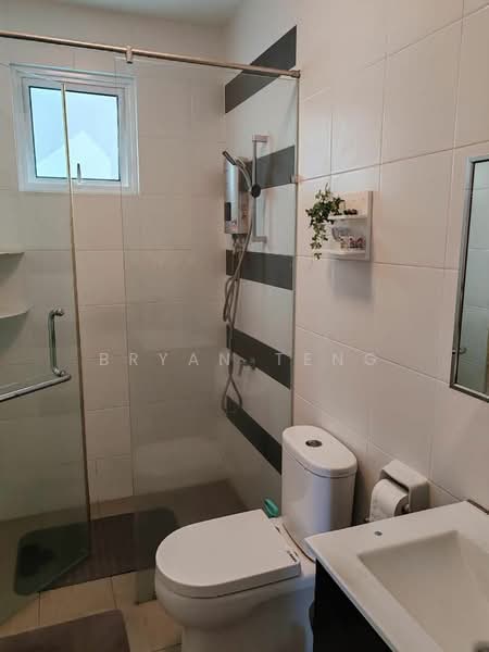 Kondominium untuk Dijual di Imperial Residences - Bryan Teng - Bathroom - PropertyGuru.com.my