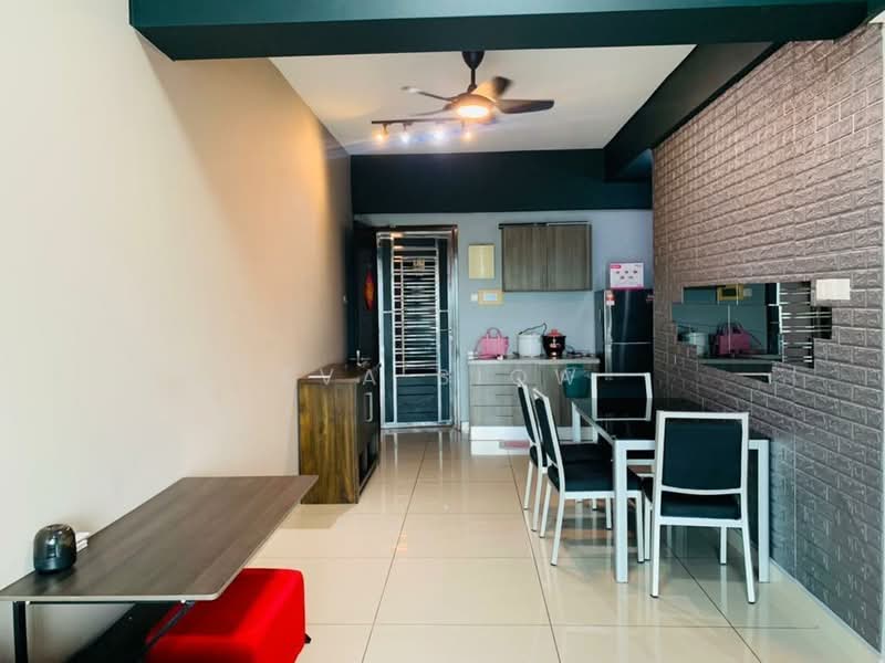 Service Residence for Sale at D'Inspire Residence (Inspira Bestari) - Eva Siow - Dining Room - PropertyGuru.com.my