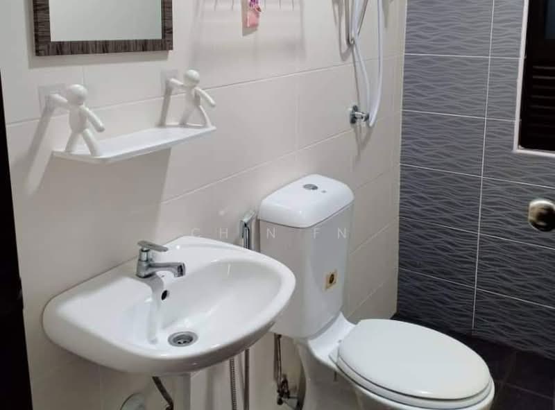 Service Residence for Rent at The Heights Residence - CHIN FN - Bathroom - PropertyGuru.com.my