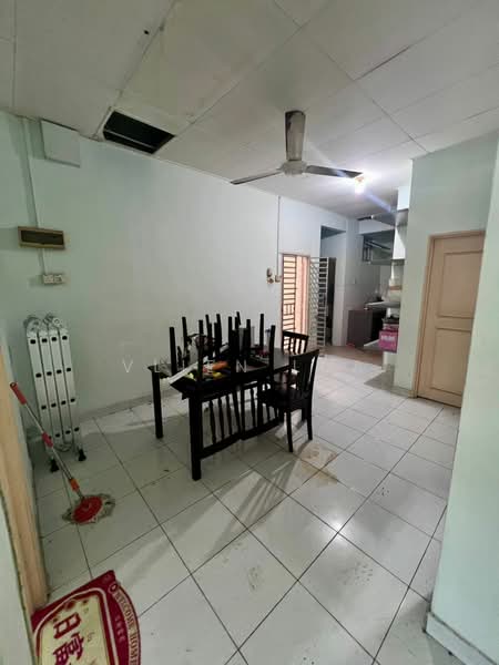 Flat for Sale at Bandar Baru Permas Jaya - Vlien Lua - PropertyGuru.com.my