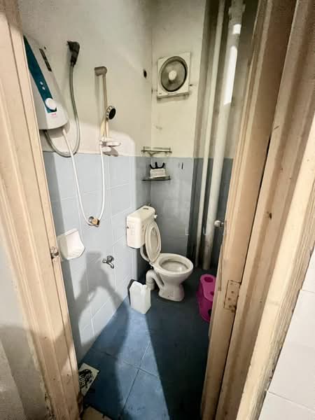 Flat for Sale at Bandar Baru Permas Jaya - Vlien Lua - PropertyGuru.com.my