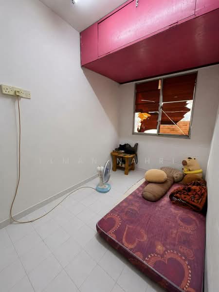 Flat for Sale at Puchong Permai - Ilman Nahri - Bedroom - PropertyGuru.com.my