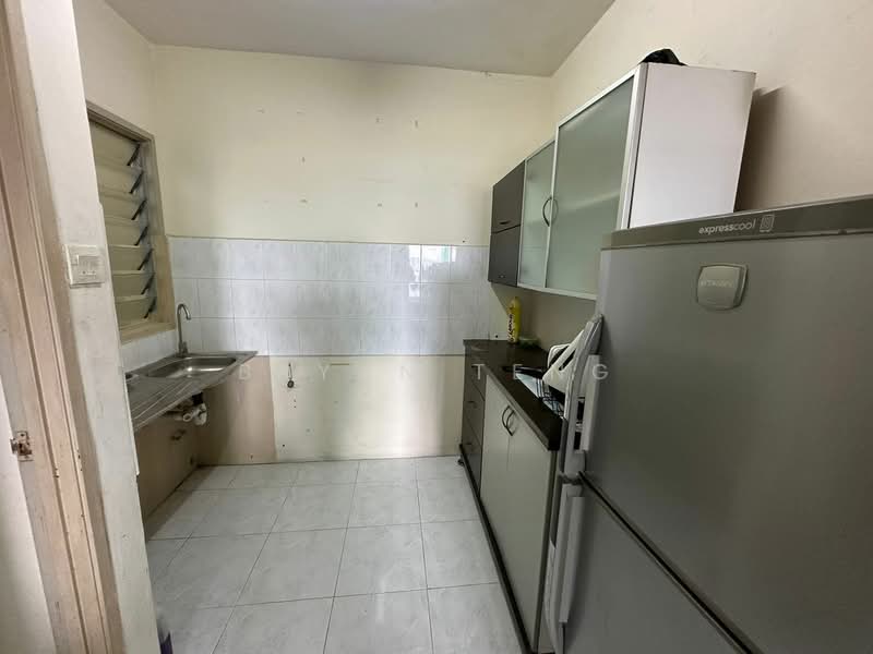 Apartment for Sale at Taman Kheng Tian - Bryan Teng - Kitchen - PropertyGuru.com.my