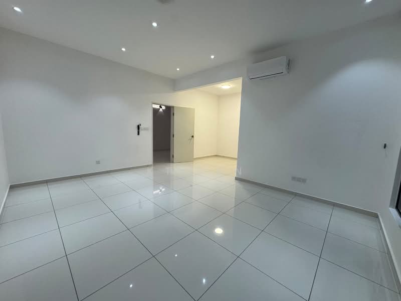Rumah Teres 2 Tingkat untuk Disewa di Taman Desa Tebrau (Tebrau) - KT Tan - Interior - PropertyGuru.com.my