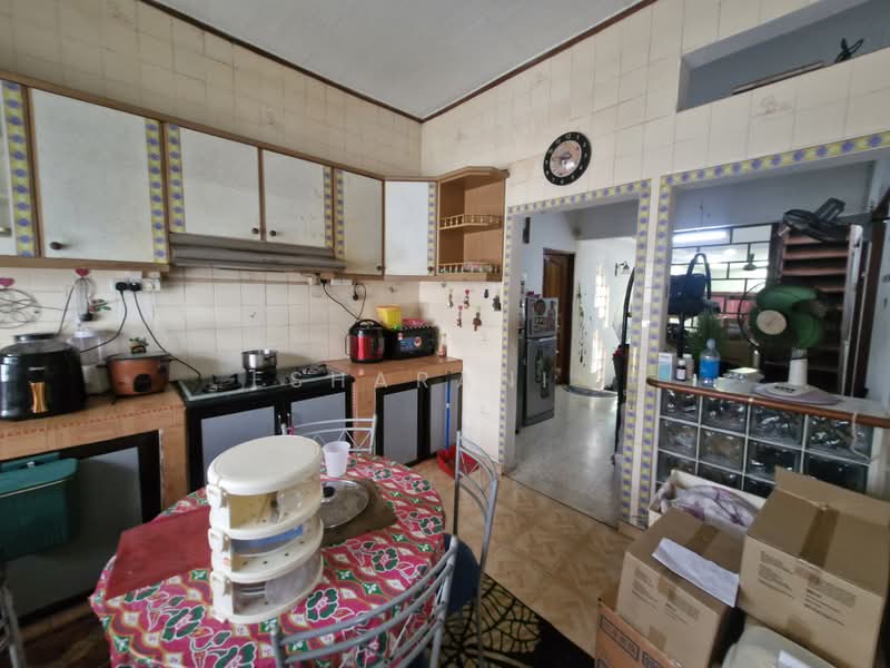 1.5-storey Terraced House for Sale in Taman Mudun (Cheras) - Esharani . - PropertyGuru.com.my