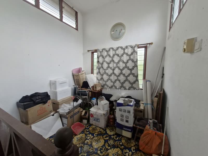 1.5-storey Terraced House for Sale in Taman Mudun (Cheras) - Esharani . - PropertyGuru.com.my
