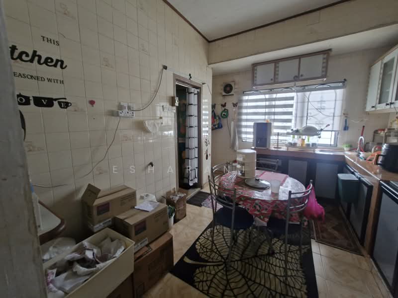 1.5-storey Terraced House for Sale in Taman Mudun (Cheras) - Esharani . - PropertyGuru.com.my