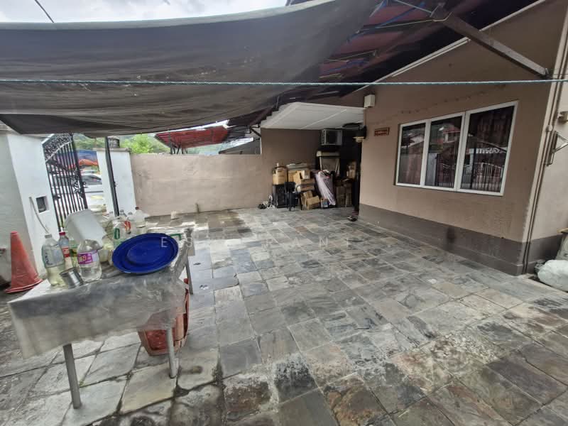 1.5-storey Terraced House for Sale in Taman Mudun (Cheras) - Esharani . - PropertyGuru.com.my