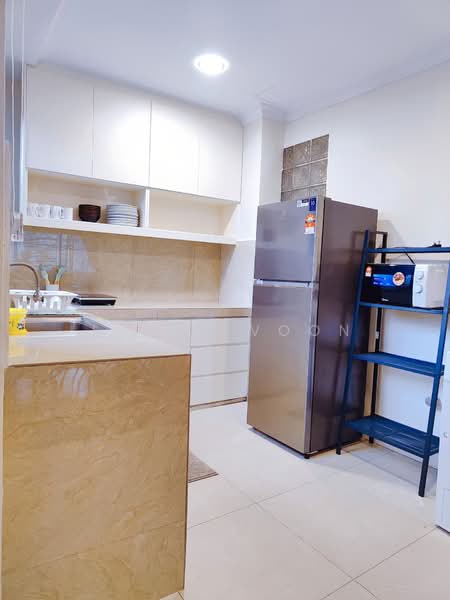 Service Residence for Sale at MKH Boulevard II - James Voon - Kitchen - PropertyGuru.com.my