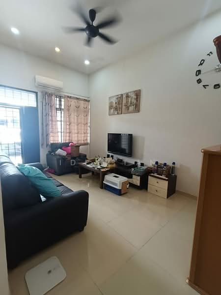 1-storey Terraced House for Sale in Perling (Johor) - Iden Tan - Living Room - PropertyGuru.com.my