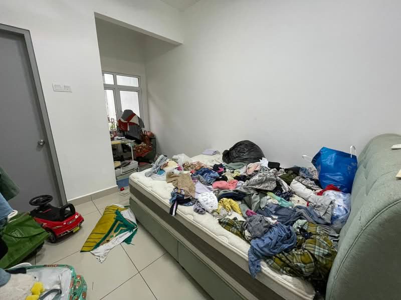 Rumah Berkembar untuk Dijual di Dengkil (Selangor) - Kelvin Pook - Bedroom - PropertyGuru.com.my