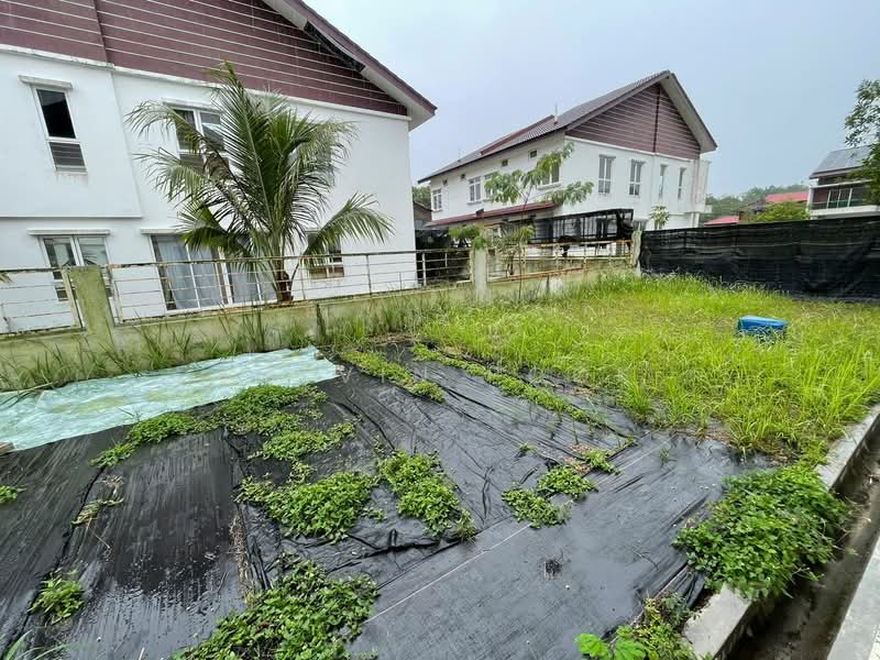 Rumah Berkembar untuk Dijual di Dengkil (Selangor) - Kelvin Pook - Exterior - PropertyGuru.com.my