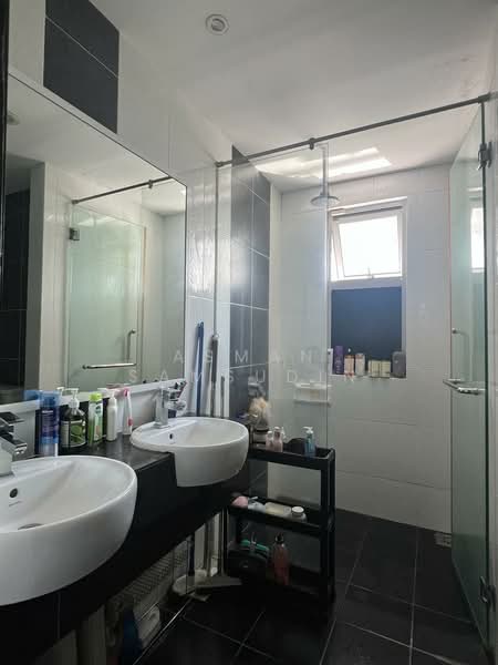 Rumah Teres 3 Tingkat untuk Disewa di Shah Alam (Selangor) - Asman Samsudin - Bathroom - PropertyGuru.com.my