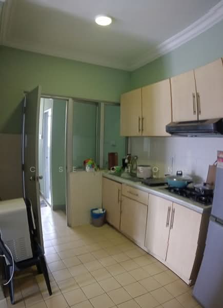 Condominium for Rent at Koi Tropika - Casey Cheong - Kitchen - PropertyGuru.com.my