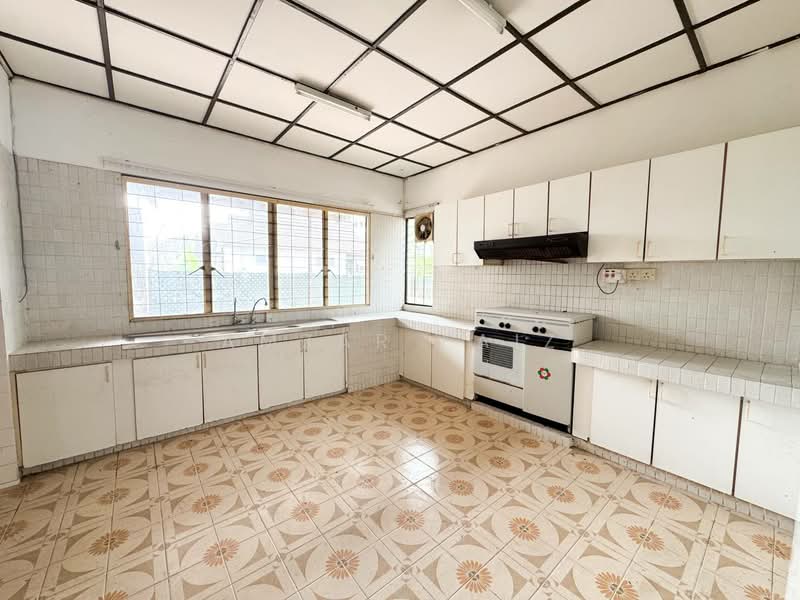Rumah Banglo untuk Dijual di Ampang (Selangor) - Amzar Faiz - PropertyGuru.com.my