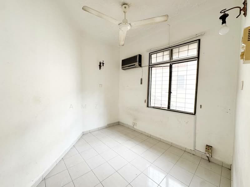 Rumah Banglo untuk Dijual di Ampang (Selangor) - Amzar Faiz - PropertyGuru.com.my