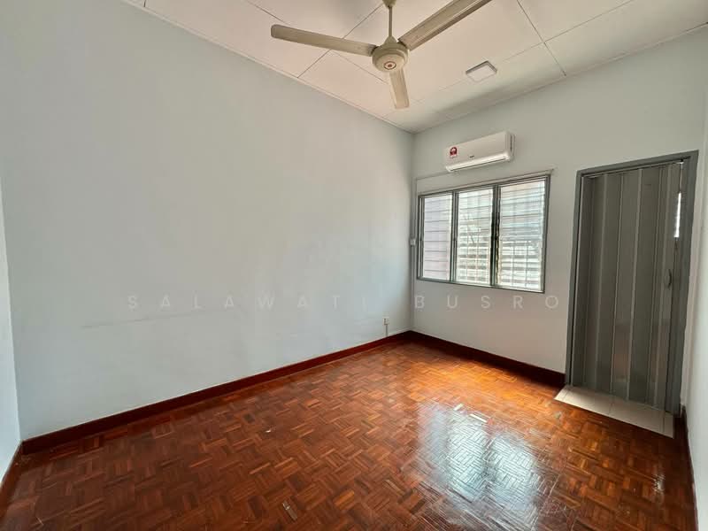Rumah Teres 2 Tingkat untuk Dijual di Kota Kemuning (Shah Alam) - Salawati Busro - Interior - PropertyGuru.com.my