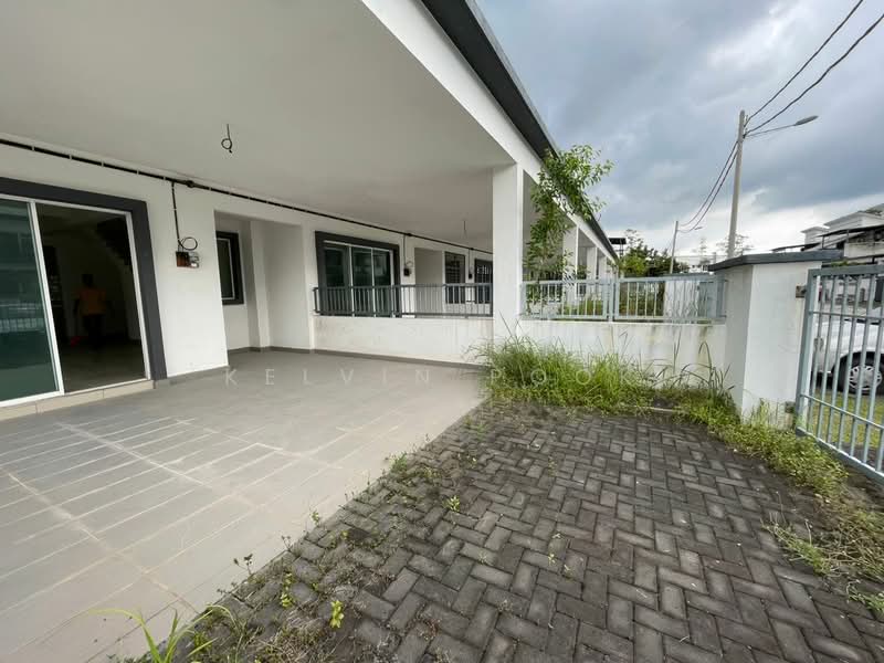 Rumah Teres 2 Tingkat untuk Dijual di Dengkil (Selangor) - Kelvin Pook - Exterior - PropertyGuru.com.my