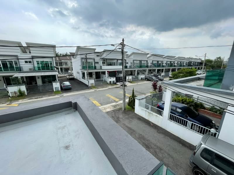 Rumah Teres 2 Tingkat untuk Dijual di Dengkil (Selangor) - Kelvin Pook - Exterior - PropertyGuru.com.my