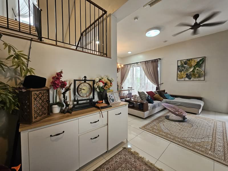 Rumah Kluster untuk Dijual di Tropicana Heights (Kajang) - May Chan - Living Room - PropertyGuru.com.my