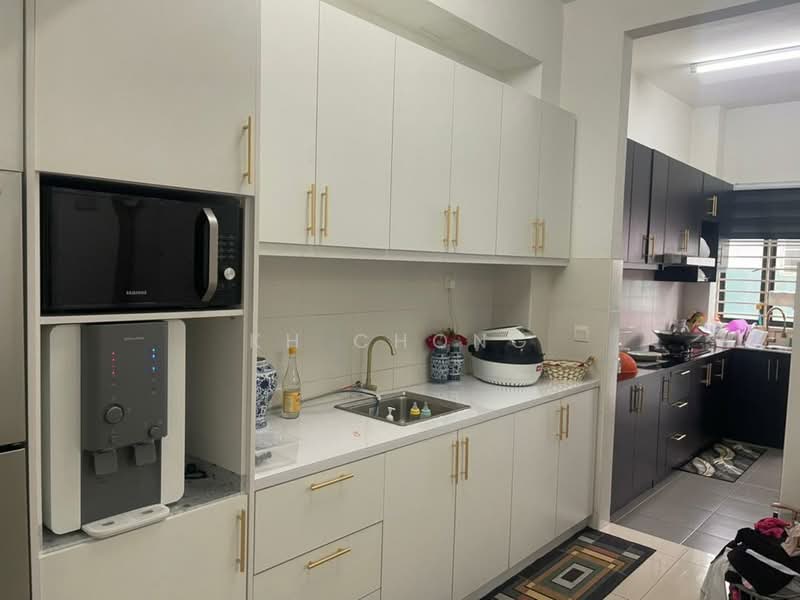Rumah Teres 2 Tingkat untuk Dijual di Setia Indah (Setia Alam) - KH Chong - Kitchen - PropertyGuru.com.my