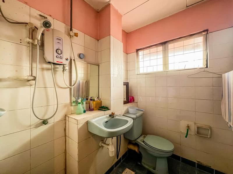 2-storey Terraced House for Sale in Usj 11 (Subang Jaya) - Amzar Faiz - PropertyGuru.com.my