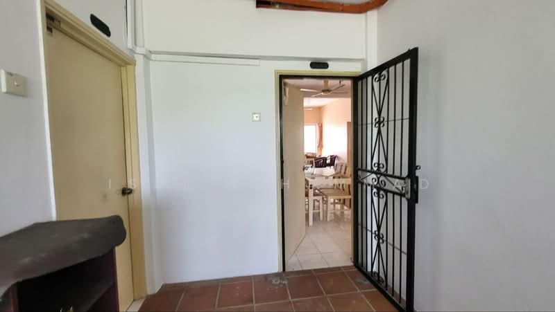 Apartment for Sale at Spanish Villa - Ismi Muhammad - Entrance - PropertyGuru.com.my