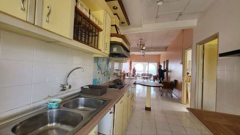 Apartment for Sale at Spanish Villa - Ismi Muhammad - Kitchen - PropertyGuru.com.my