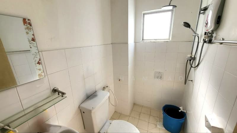 Apartment for Sale at Spanish Villa - Ismi Muhammad - Bathroom - PropertyGuru.com.my
