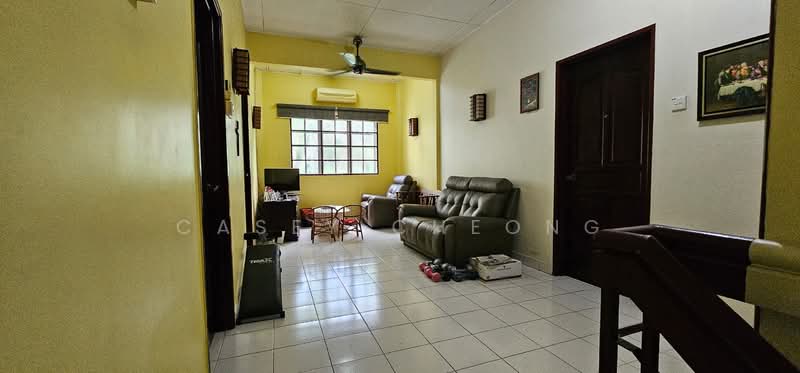 Terraced House for Sale in Puchong (Selangor) - Casey Cheong - Living Room - PropertyGuru.com.my